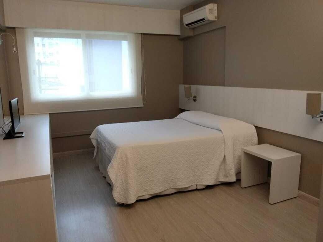 Hotel Manta Πελότας Εξωτερικό φωτογραφία