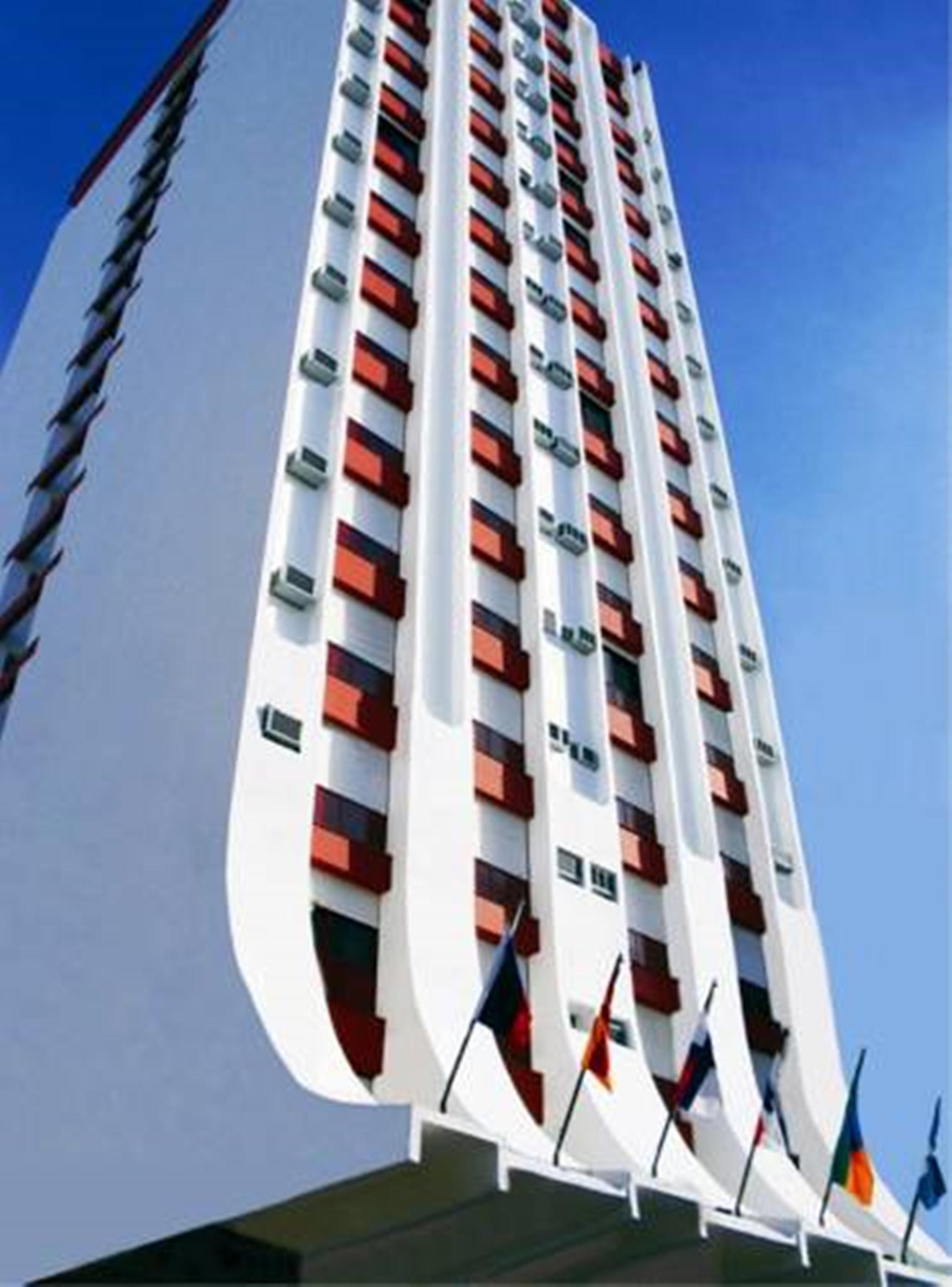 Hotel Manta Πελότας Εξωτερικό φωτογραφία