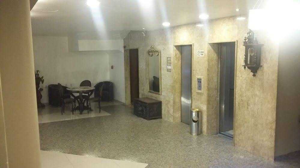 Hotel Manta Πελότας Εξωτερικό φωτογραφία